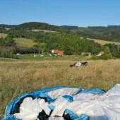 Srebrna - Snov Paragliding Fly, Snov - niedaleko lądowania