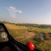 Korkociągi Puchaczem na EPJG, Podstawowe szkolenie szybowcowe w TLS Świebodzice